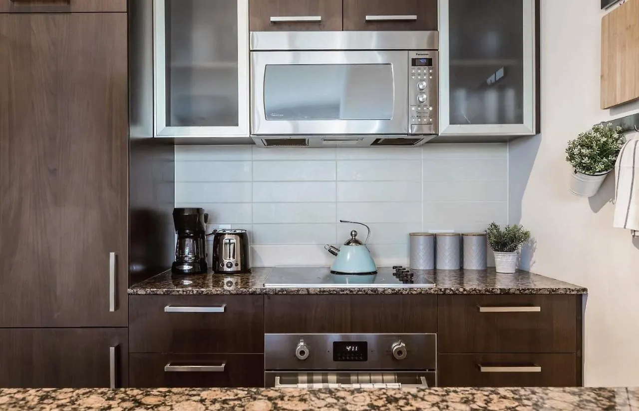 Апартаменты Downtown Toronto Condo Close To Cn Tower!!